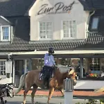 Otel Zur Post *